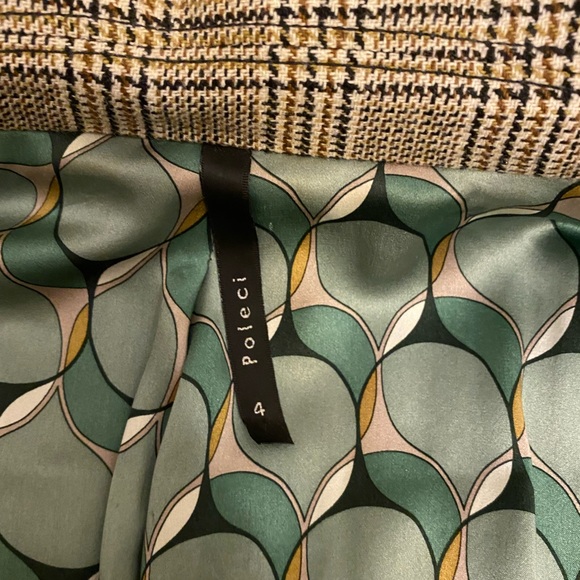 Poleci tweed trench style coat. 100% silk lining. Perfect condition - Picture 2 of 10